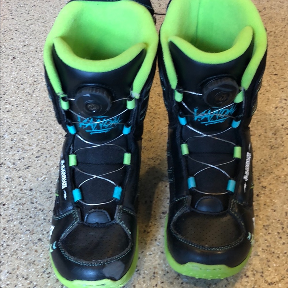 K2 Vandal boa snowboarding boots
